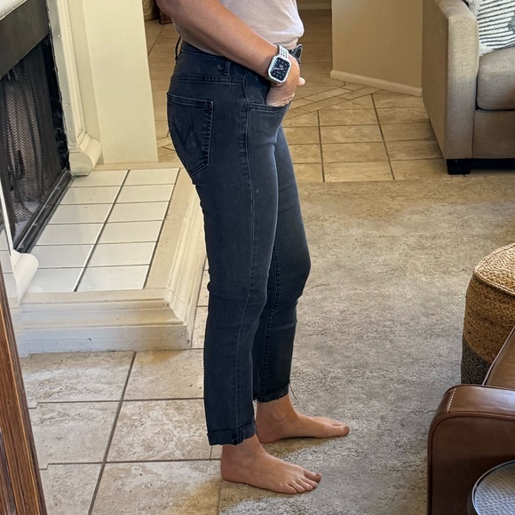 MOTHER Rascal Ankle Slit Flip Black Ankle Jeans - Picture 5 of 10